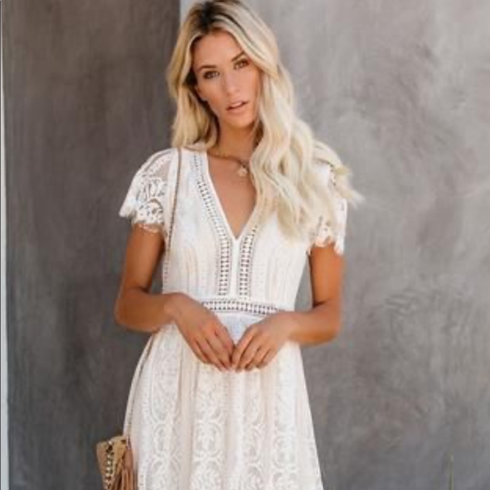 VICI Size small bridal engagement dress